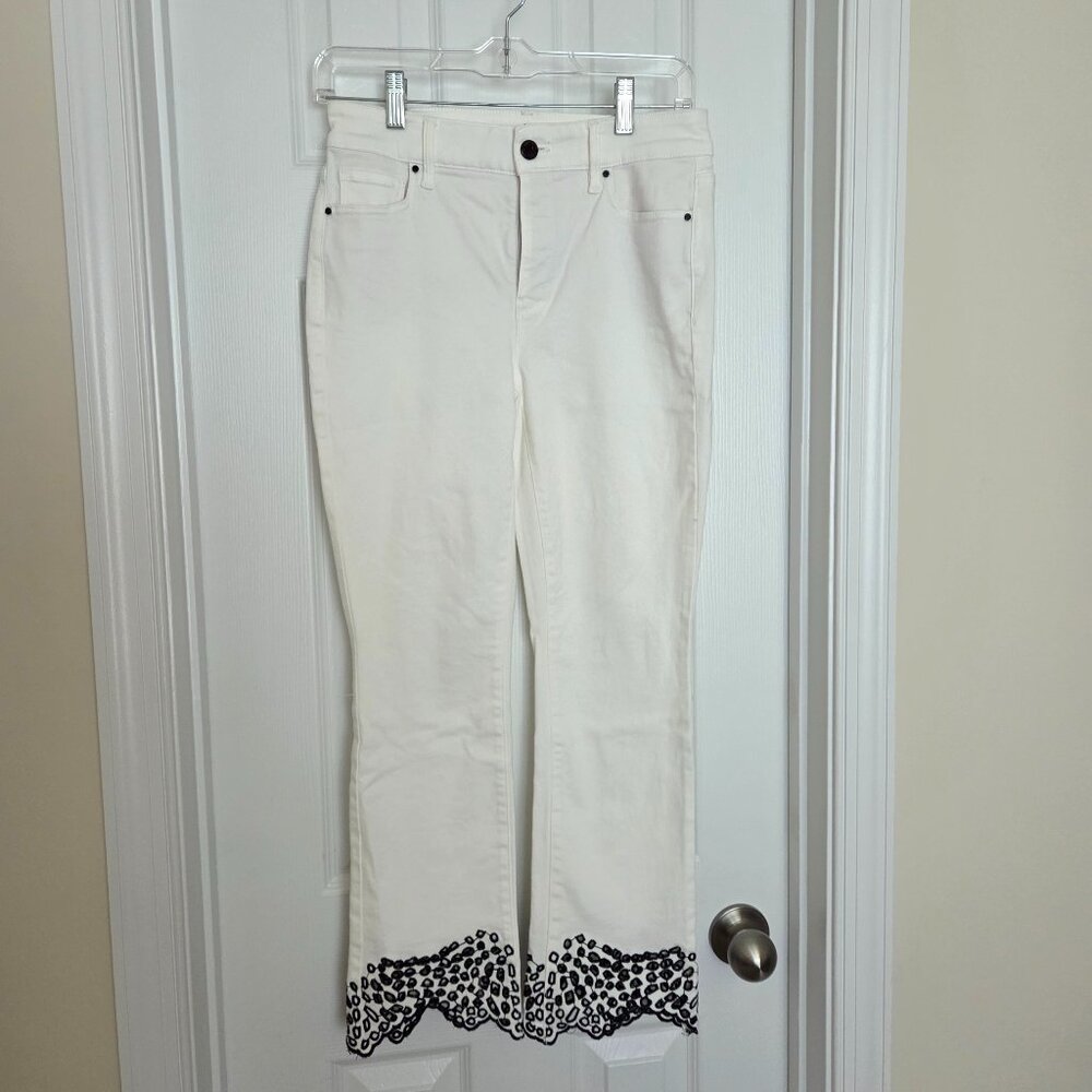 White House Black Market White Boot Cut Cropped Jeans with Black Accents, Size 0